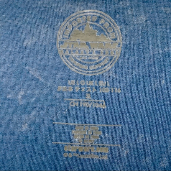 Star Wars™ Galaxy's Edge The Millennium Falcon Blue Graphic T-Shirt, Size L, NWT - Picture 7 of 8